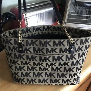 MK purse